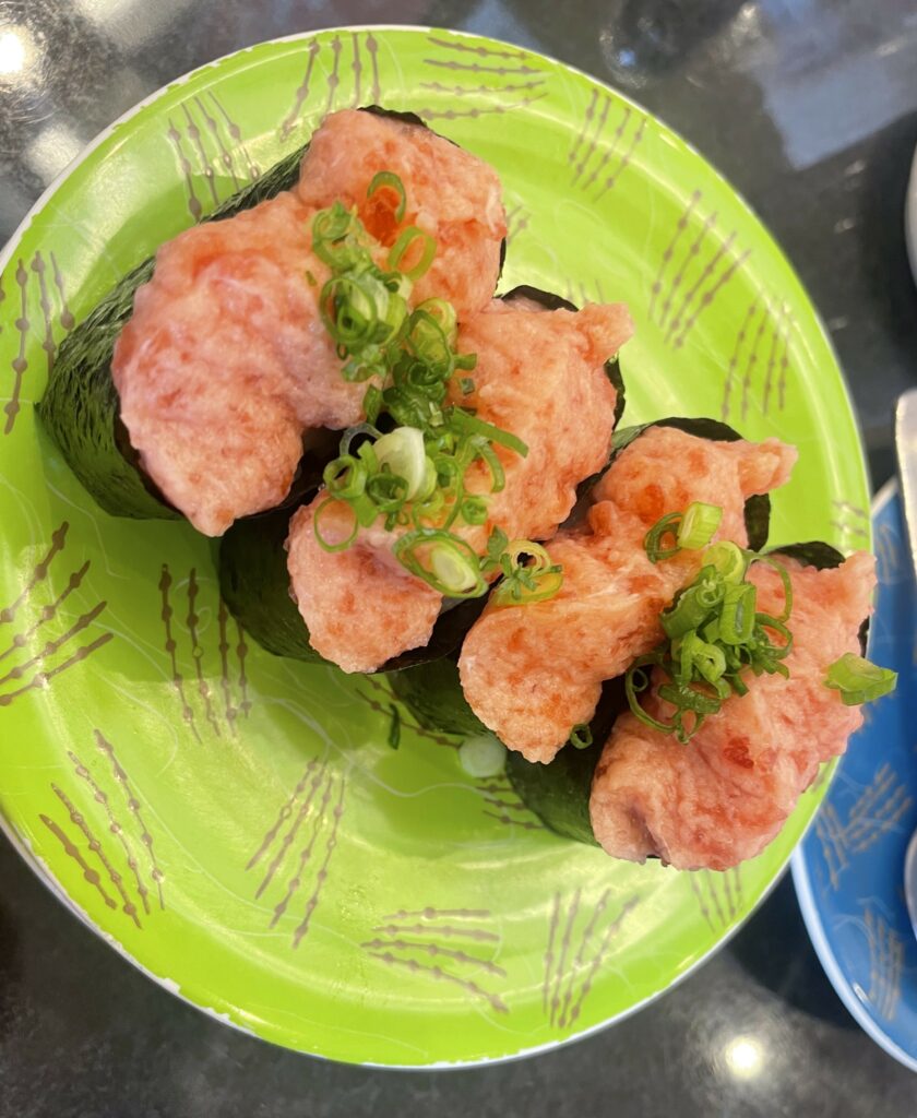 北海道の回転寿司屋さんで食べたネギトロ